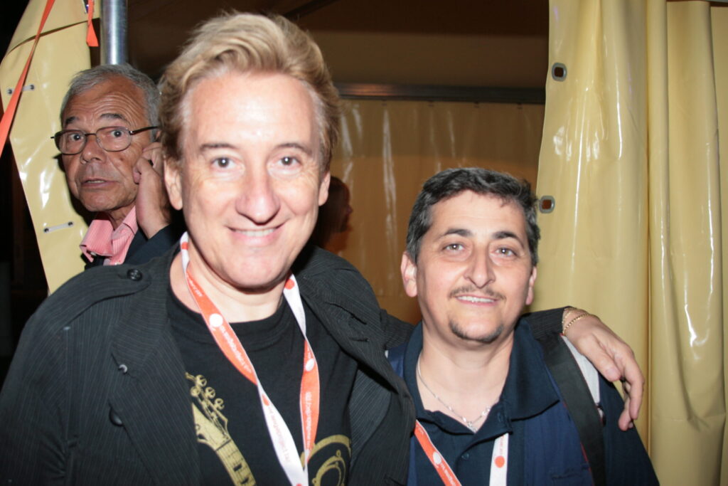 Fotografo di Foto Studio Ciak con il critico Dario Salvatore.